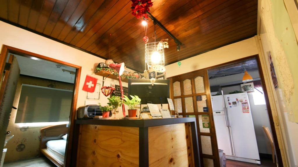Comeinn Guesthouse Hongdae - Female Only Сеул Экстерьер фото