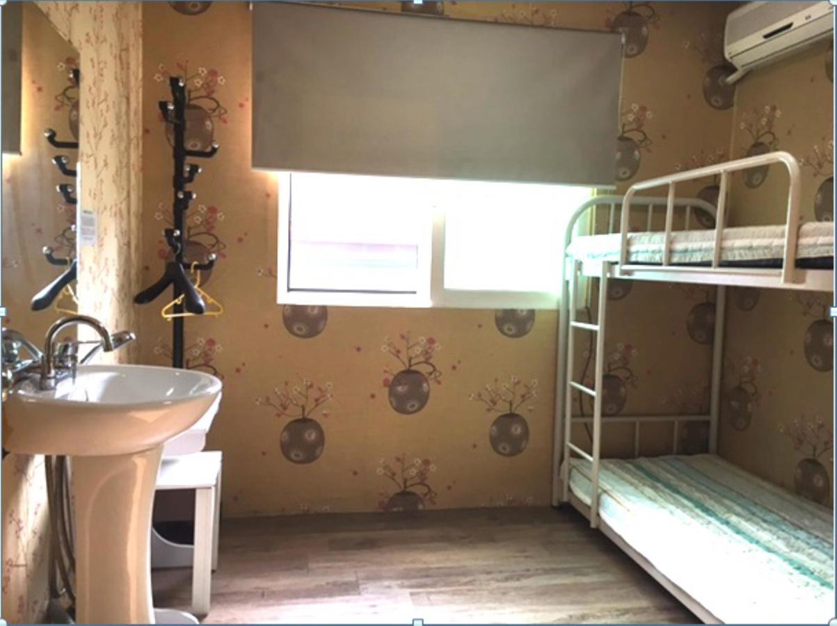 Comeinn Guesthouse Hongdae - Female Only Сеул Экстерьер фото