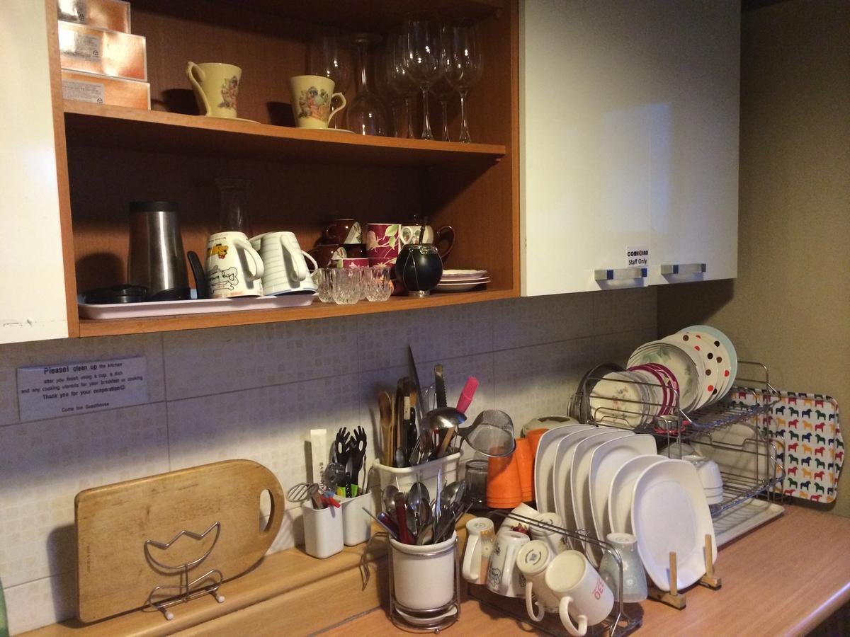 Comeinn Guesthouse Hongdae - Female Only Сеул Экстерьер фото